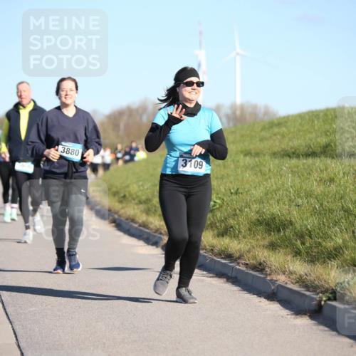 06.04.2025 - 44. Internationalen Wilhelmsburger Insellauf Jannik Wohlers http://msf.ph/oto/7617059 06.04.2025 09:40:50 Laufen 3109, 3880 meine-sportfotos.de