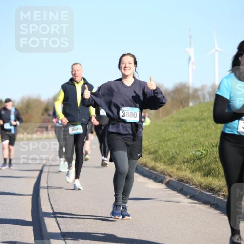 06.04.2025 - 44. Internationalen Wilhelmsburger Insellauf Jannik Wohlers http://msf.ph/oto/7617062 06.04.2025 09:40:51 Laufen 3606, 3880, 3109 meine-sportfotos.de