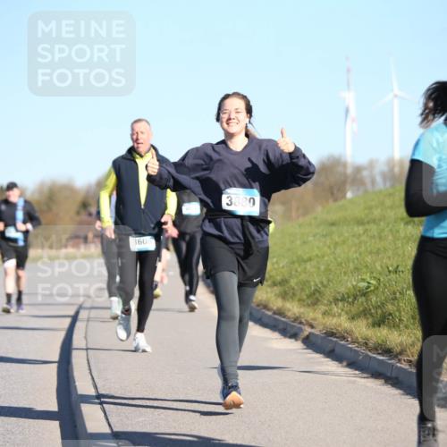 06.04.2025 - 44. Internationalen Wilhelmsburger Insellauf Jannik Wohlers http://msf.ph/oto/7617063 06.04.2025 09:40:51 Laufen 3606, 3880, 3109 meine-sportfotos.de