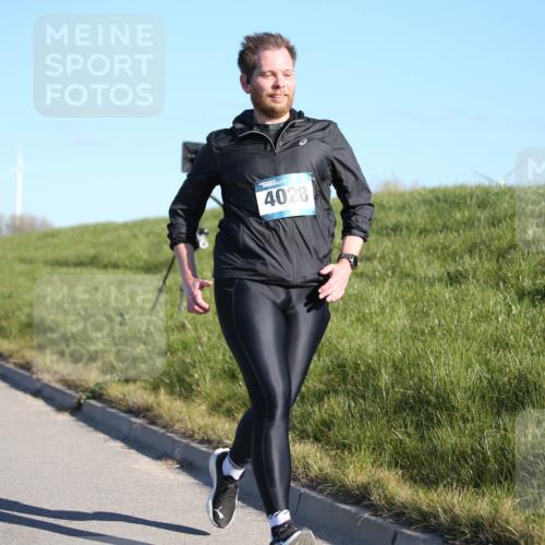 06.04.2025 - 44. Internationalen Wilhelmsburger Insellauf Jannik Wohlers http://msf.ph/oto/7617092 06.04.2025 09:40:59 Laufen 4028 meine-sportfotos.de