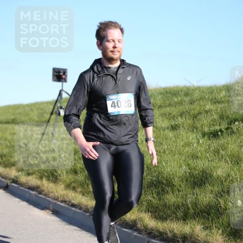 06.04.2025 - 44. Internationalen Wilhelmsburger Insellauf Jannik Wohlers http://msf.ph/oto/7617094 06.04.2025 09:40:59 Laufen 4247, 4028 meine-sportfotos.de