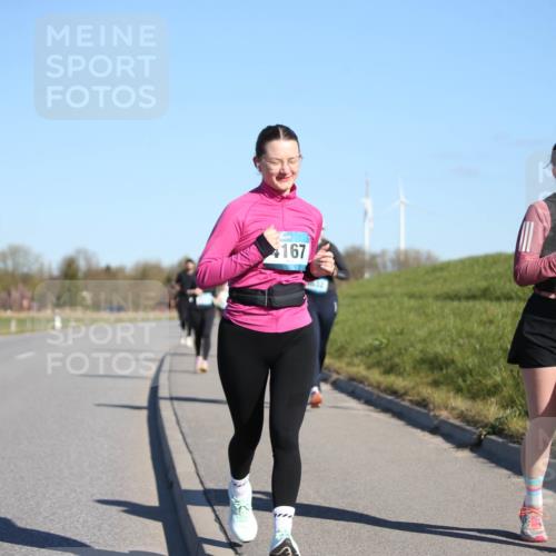 06.04.2025 - 44. Internationalen Wilhelmsburger Insellauf Jannik Wohlers http://msf.ph/oto/7617112 06.04.2025 09:41:03 Laufen 167, 1632, 4234 meine-sportfotos.de