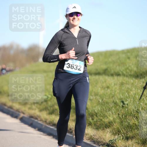 06.04.2025 - 44. Internationalen Wilhelmsburger Insellauf Jannik Wohlers http://msf.ph/oto/7617118 06.04.2025 09:41:05 Laufen 3632 meine-sportfotos.de