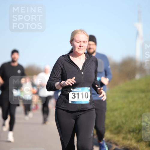 06.04.2025 - 44. Internationalen Wilhelmsburger Insellauf Jannik Wohlers http://msf.ph/oto/7617128 06.04.2025 09:41:08 Laufen 3110 meine-sportfotos.de