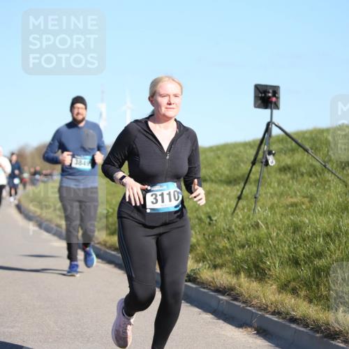 06.04.2025 - 44. Internationalen Wilhelmsburger Insellauf Jannik Wohlers http://msf.ph/oto/7617130 06.04.2025 09:41:10 Laufen 3849, 3110 meine-sportfotos.de