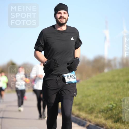 06.04.2025 - 44. Internationalen Wilhelmsburger Insellauf Jannik Wohlers http://msf.ph/oto/7617138 06.04.2025 09:41:13 Laufen 445 meine-sportfotos.de