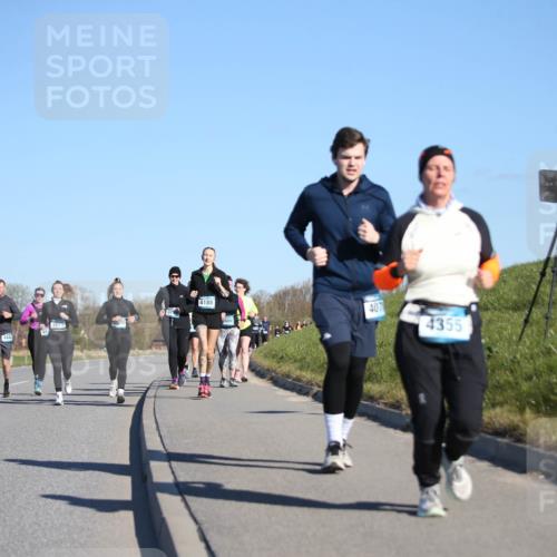 06.04.2025 - 44. Internationalen Wilhelmsburger Insellauf Jannik Wohlers http://msf.ph/oto/7617161 06.04.2025 09:41:23 Laufen 3225, 4188, 407, 4355 meine-sportfotos.de