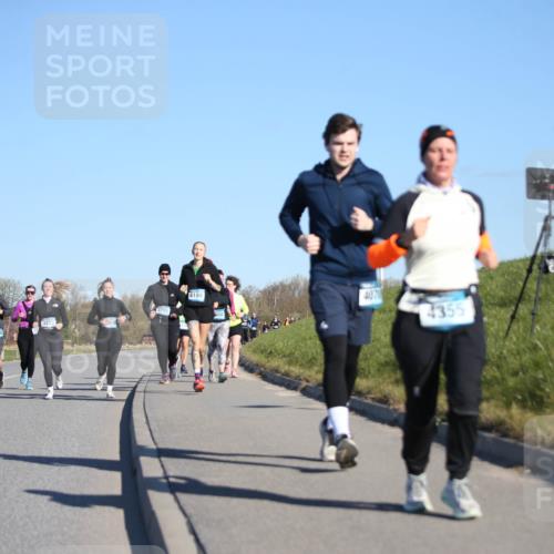 06.04.2025 - 44. Internationalen Wilhelmsburger Insellauf Jannik Wohlers http://msf.ph/oto/7617162 06.04.2025 09:41:23 Laufen 3225, 4188, 4070, 4355 meine-sportfotos.de