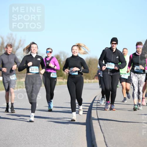 06.04.2025 - 44. Internationalen Wilhelmsburger Insellauf Jannik Wohlers http://msf.ph/oto/7617170 06.04.2025 09:41:25 Laufen 3225, 444, 4434, 3798, 1318, 4600, 4188 meine-sportfotos.de