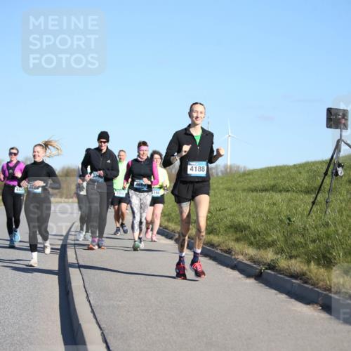 06.04.2025 - 44. Internationalen Wilhelmsburger Insellauf Jannik Wohlers http://msf.ph/oto/7617173 06.04.2025 09:41:26 Laufen 3225, 4434, 379, 3186, 4600, 194, 4188 meine-sportfotos.de