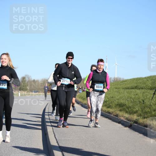 06.04.2025 - 44. Internationalen Wilhelmsburger Insellauf Jannik Wohlers http://msf.ph/oto/7617181 06.04.2025 09:41:28 Laufen 3798, 4600, 3220, 4445, 41 meine-sportfotos.de