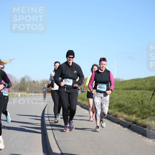 06.04.2025 - 44. Internationalen Wilhelmsburger Insellauf Jannik Wohlers http://msf.ph/oto/7617184 06.04.2025 09:41:29 Laufen 444, 3220, 4434, 3798, 4600 meine-sportfotos.de