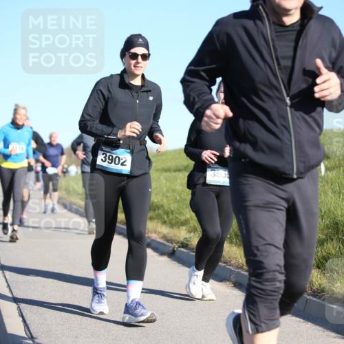 06.04.2025 - 44. Internationalen Wilhelmsburger Insellauf Jannik Wohlers http://msf.ph/oto/7617235 06.04.2025 09:41:48 Laufen 138, 3902 meine-sportfotos.de