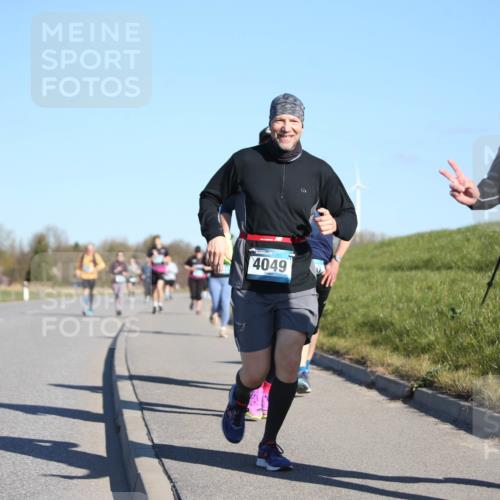 06.04.2025 - 44. Internationalen Wilhelmsburger Insellauf Jannik Wohlers http://msf.ph/oto/7617257 06.04.2025 09:41:51 Laufen 4049, 4040 meine-sportfotos.de