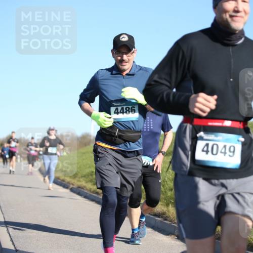 06.04.2025 - 44. Internationalen Wilhelmsburger Insellauf Jannik Wohlers http://msf.ph/oto/7617263 06.04.2025 09:41:53 Laufen 4486, 4049 meine-sportfotos.de