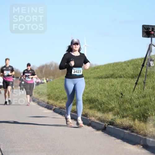 06.04.2025 - 44. Internationalen Wilhelmsburger Insellauf Jannik Wohlers http://msf.ph/oto/7617267 06.04.2025 09:41:56 Laufen 3427 meine-sportfotos.de