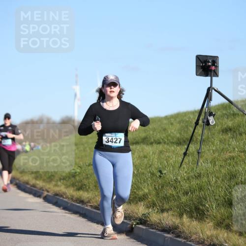 06.04.2025 - 44. Internationalen Wilhelmsburger Insellauf Jannik Wohlers http://msf.ph/oto/7617272 06.04.2025 09:41:56 Laufen 3427 meine-sportfotos.de