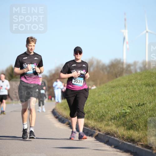 06.04.2025 - 44. Internationalen Wilhelmsburger Insellauf Jannik Wohlers http://msf.ph/oto/7617276 06.04.2025 09:41:58 Laufen 4401, 3531 meine-sportfotos.de