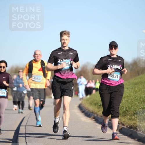 06.04.2025 - 44. Internationalen Wilhelmsburger Insellauf Jannik Wohlers http://msf.ph/oto/7617278 06.04.2025 09:41:59 Laufen 4401, 4589, 25, 3531 meine-sportfotos.de