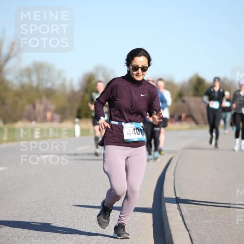 06.04.2025 - 44. Internationalen Wilhelmsburger Insellauf Jannik Wohlers http://msf.ph/oto/7617288 06.04.2025 09:42:03 Laufen 4401, 4585 meine-sportfotos.de