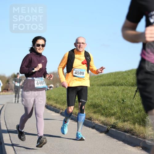 06.04.2025 - 44. Internationalen Wilhelmsburger Insellauf Jannik Wohlers http://msf.ph/oto/7617292 06.04.2025 09:42:04 Laufen 4589, 4401, 3525 meine-sportfotos.de