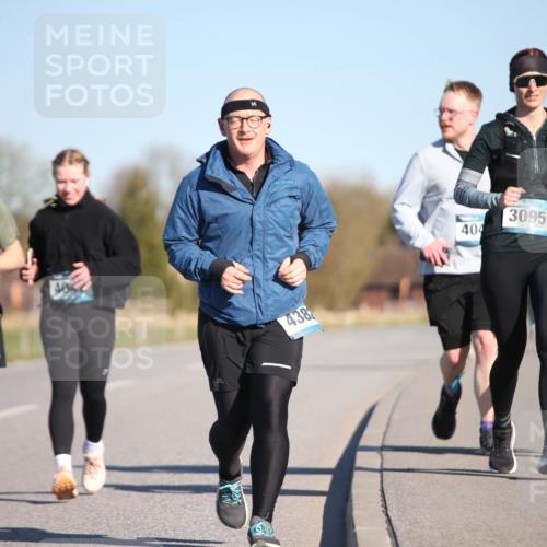 06.04.2025 - 44. Internationalen Wilhelmsburger Insellauf Jannik Wohlers http://msf.ph/oto/7617306 06.04.2025 09:42:09 Laufen 4041, 438, 404, 3095, 800 meine-sportfotos.de