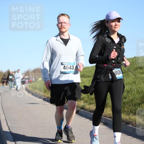 06.04.2025 - 44. Internationalen Wilhelmsburger Insellauf Jannik Wohlers http://msf.ph/oto/7617330 06.04.2025 09:42:14 Laufen 4043, 800 meine-sportfotos.de