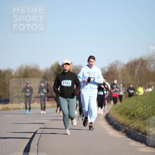 06.04.2025 - 44. Internationalen Wilhelmsburger Insellauf Jannik Wohlers http://msf.ph/oto/7617334 06.04.2025 09:42:17 Laufen 5157, 4319 meine-sportfotos.de
