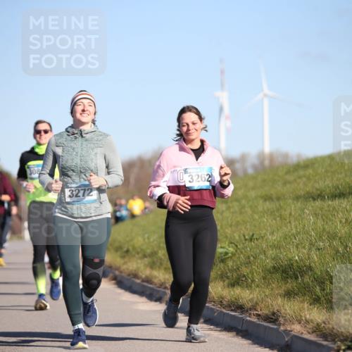 06.04.2025 - 44. Internationalen Wilhelmsburger Insellauf Jannik Wohlers http://msf.ph/oto/7617360 06.04.2025 09:42:28 Laufen 308, 3272, 3262 meine-sportfotos.de