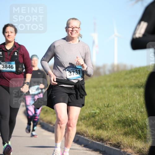 06.04.2025 - 44. Internationalen Wilhelmsburger Insellauf Jannik Wohlers http://msf.ph/oto/7617381 06.04.2025 09:42:34 Laufen 3846, 3731, 372 meine-sportfotos.de