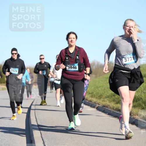 06.04.2025 - 44. Internationalen Wilhelmsburger Insellauf Jannik Wohlers http://msf.ph/oto/7617387 06.04.2025 09:42:35 Laufen 3929, 1, 25, 3846, 3731 meine-sportfotos.de