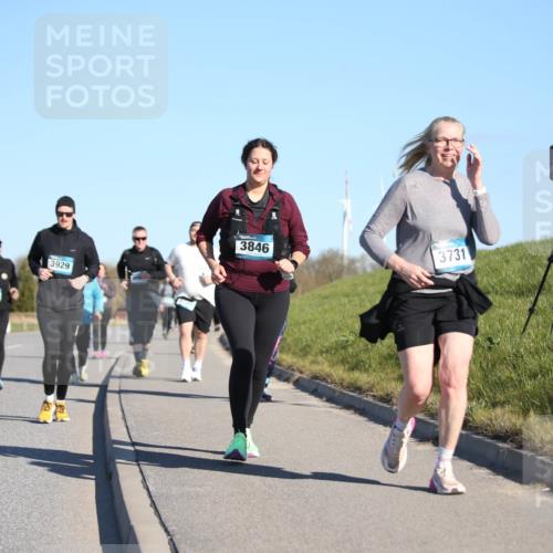 06.04.2025 - 44. Internationalen Wilhelmsburger Insellauf Jannik Wohlers http://msf.ph/oto/7617393 06.04.2025 09:42:35 Laufen 4281, 158, 3929, 3846, 3731 meine-sportfotos.de