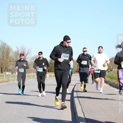 06.04.2025 - 44. Internationalen Wilhelmsburger Insellauf Jannik Wohlers http://msf.ph/oto/7617396 06.04.2025 09:42:37 Laufen 4281, 5158, 3929, 980, 3725, 4236, 3846 meine-sportfotos.de