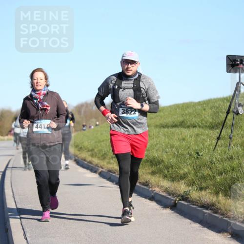 06.04.2025 - 44. Internationalen Wilhelmsburger Insellauf Jannik Wohlers http://msf.ph/oto/7617417 06.04.2025 09:42:44 Laufen 441, 3822 meine-sportfotos.de