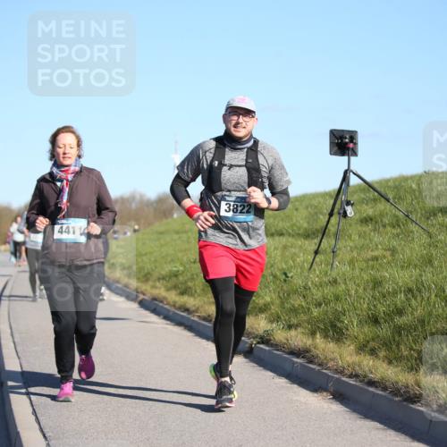 06.04.2025 - 44. Internationalen Wilhelmsburger Insellauf Jannik Wohlers http://msf.ph/oto/7617421 06.04.2025 09:42:45 Laufen 441, 3822 meine-sportfotos.de