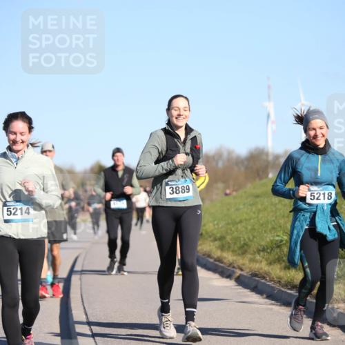 06.04.2025 - 44. Internationalen Wilhelmsburger Insellauf Jannik Wohlers http://msf.ph/oto/7617469 06.04.2025 09:42:59 Laufen 5214, 4174, 3889, 5218 meine-sportfotos.de