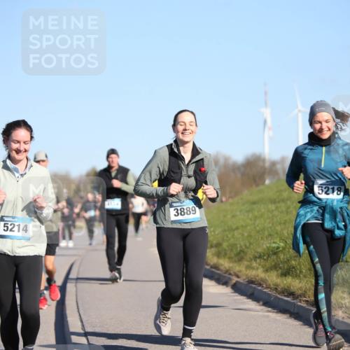 06.04.2025 - 44. Internationalen Wilhelmsburger Insellauf Jannik Wohlers http://msf.ph/oto/7617471 06.04.2025 09:42:59 Laufen 5214, 4134, 3889, 5218 meine-sportfotos.de