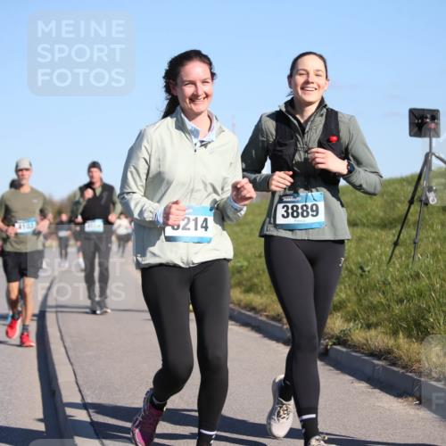 06.04.2025 - 44. Internationalen Wilhelmsburger Insellauf Jannik Wohlers http://msf.ph/oto/7617477 06.04.2025 09:43:01 Laufen 4103, 214, 3889, 5218 meine-sportfotos.de