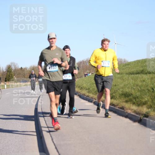 06.04.2025 - 44. Internationalen Wilhelmsburger Insellauf Jannik Wohlers http://msf.ph/oto/7617484 06.04.2025 09:43:03 Laufen 4103, 4134, 3179 meine-sportfotos.de