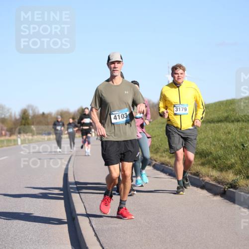 06.04.2025 - 44. Internationalen Wilhelmsburger Insellauf Jannik Wohlers http://msf.ph/oto/7617488 06.04.2025 09:43:04 Laufen 4103, 3179 meine-sportfotos.de