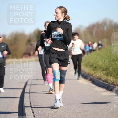 06.04.2025 - 44. Internationalen Wilhelmsburger Insellauf Jannik Wohlers http://msf.ph/oto/7617507 06.04.2025 09:43:09 Laufen 3645 meine-sportfotos.de