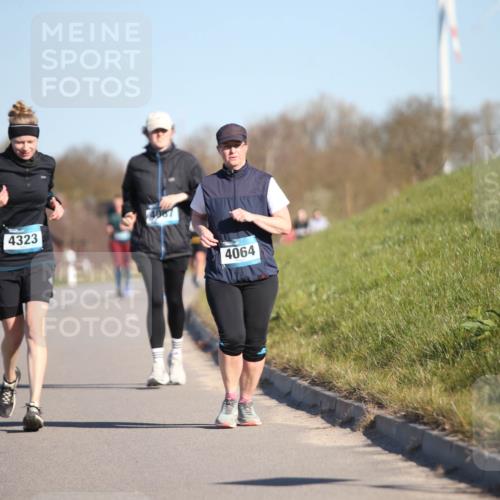 06.04.2025 - 44. Internationalen Wilhelmsburger Insellauf Jannik Wohlers http://msf.ph/oto/7617552 06.04.2025 09:43:20 Laufen 4323, 4064 meine-sportfotos.de