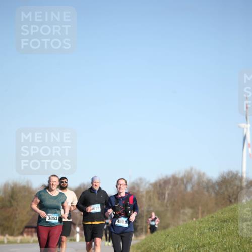 06.04.2025 - 44. Internationalen Wilhelmsburger Insellauf Jannik Wohlers http://msf.ph/oto/7617584 06.04.2025 09:43:37 Laufen 3853, 1012, 4583 meine-sportfotos.de