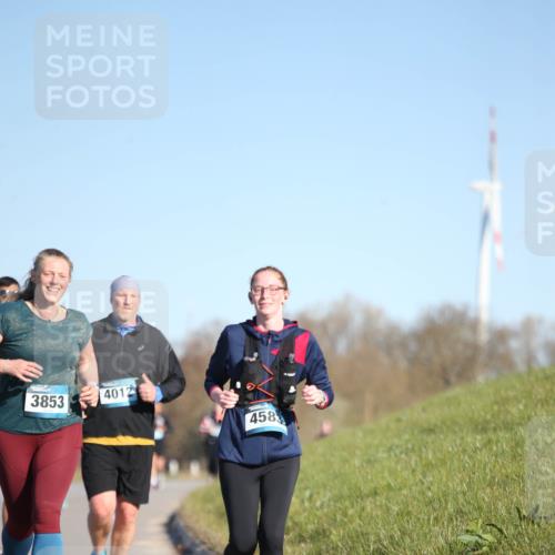 06.04.2025 - 44. Internationalen Wilhelmsburger Insellauf Jannik Wohlers http://msf.ph/oto/7617593 06.04.2025 09:43:40 Laufen 3853, 4012, 458 meine-sportfotos.de