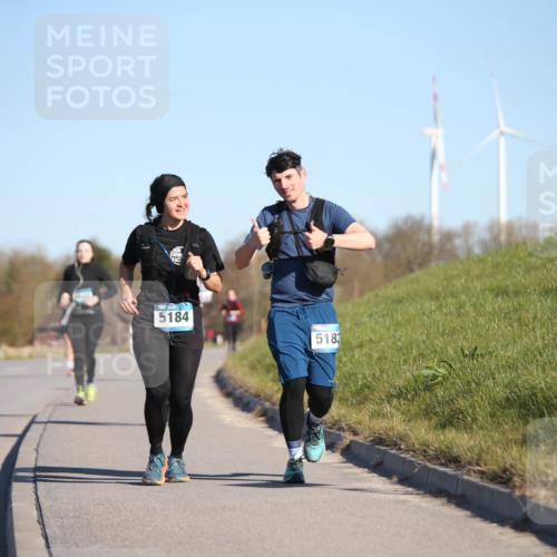 06.04.2025 - 44. Internationalen Wilhelmsburger Insellauf Jannik Wohlers http://msf.ph/oto/7617628 06.04.2025 09:43:55 Laufen 5184, 5183 meine-sportfotos.de
