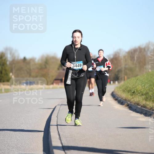 06.04.2025 - 44. Internationalen Wilhelmsburger Insellauf Jannik Wohlers http://msf.ph/oto/7617659 06.04.2025 09:44:01 Laufen 3449, 330 meine-sportfotos.de