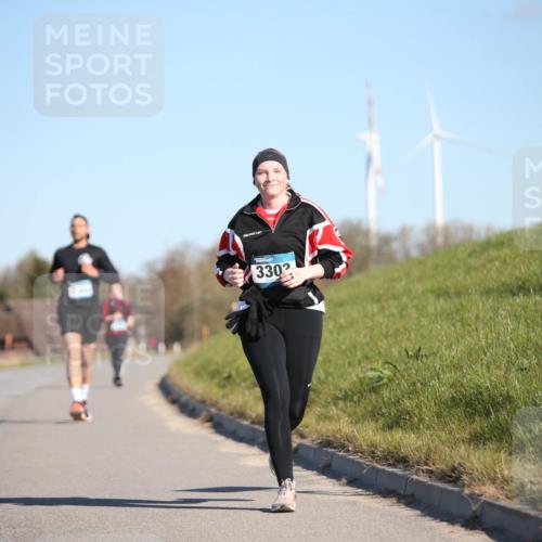 06.04.2025 - 44. Internationalen Wilhelmsburger Insellauf Jannik Wohlers http://msf.ph/oto/7617674 06.04.2025 09:44:07 Laufen 3302 meine-sportfotos.de