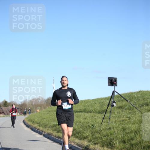 06.04.2025 - 44. Internationalen Wilhelmsburger Insellauf Jannik Wohlers http://msf.ph/oto/7617693 06.04.2025 09:44:15 Laufen 3321 meine-sportfotos.de