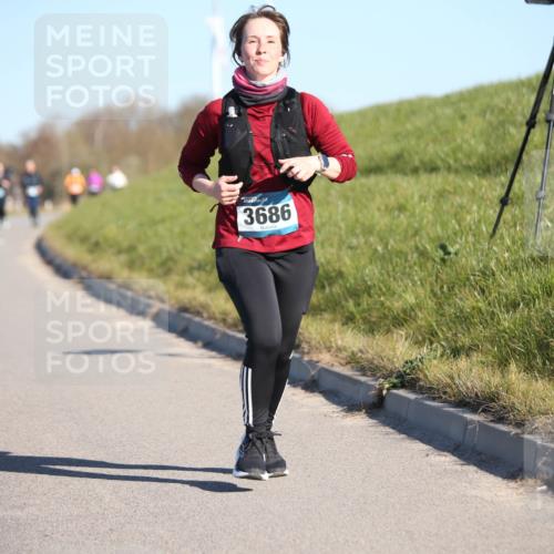 06.04.2025 - 44. Internationalen Wilhelmsburger Insellauf Jannik Wohlers http://msf.ph/oto/7617711 06.04.2025 09:44:23 Laufen 3686 meine-sportfotos.de