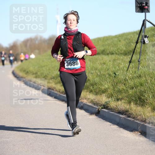 06.04.2025 - 44. Internationalen Wilhelmsburger Insellauf Jannik Wohlers http://msf.ph/oto/7617712 06.04.2025 09:44:23 Laufen 3686 meine-sportfotos.de